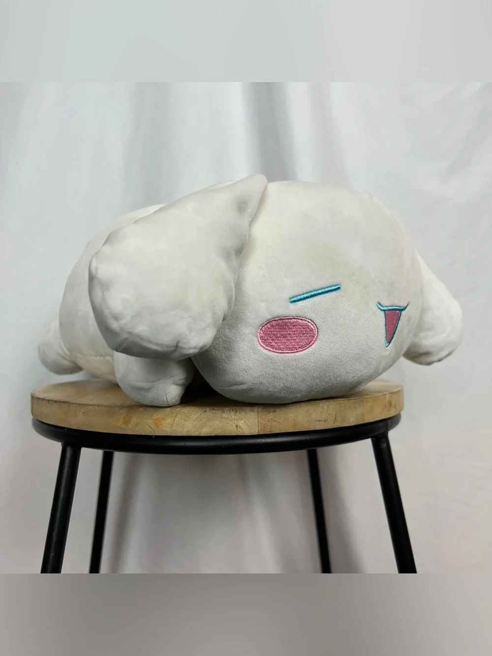 Sanrio Cinnamonroll Hello Kitty Sleepy 16” Plush Pillow